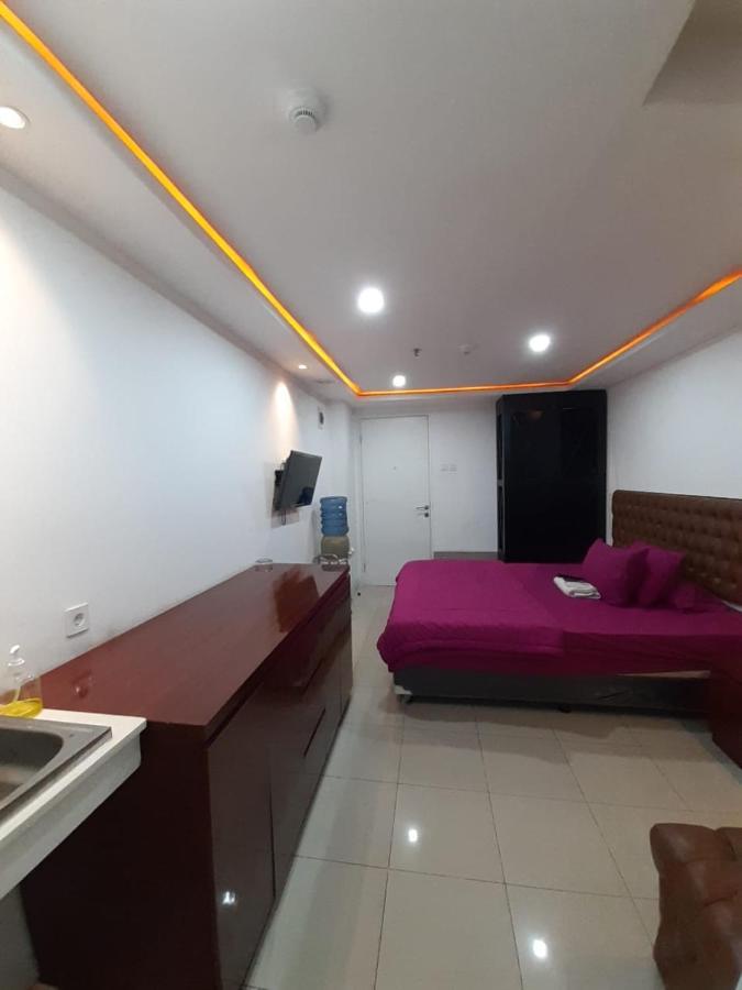 Apartemen Bassura City By Maezura Property Джакарта Екстериор снимка